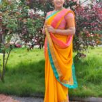 Raveena Daha Instagram - Happy Vinayagar chathurthi🐘❤️AND HAPPY 900K FAMILY TO US ! Thankioo soo muchh for the love and support .. very grateful 🙏 . Beautiful and comfy saree from : @priyasabareesan 😍 loved this saree very much ! . #raveena #raveenadaha