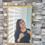 Raveena Daha Instagram - Love you to the infinity ♾️ and beyond 🖤🦋💙 . Chain from : @classichains 😍 #raveena #raveenadaha