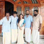 Raveena Daha Instagram - Happy onam 💙🦋 with lots and lots of love ! "Chettanmaar"🥺😍💙 #raveena #raveenadaha