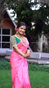 Raveena Daha Instagram - Rakita rakita rakita ✨ Jewellery: @new_ideas_fashions Makeupartist: @kohlssalonchennai Saree: @rikshi_fashions Blouse: @j2fashions Photo&video: @arunsamphotography Location: @avmgardens