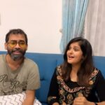 Remya Nambeesan Instagram - Singing with #ajcacharya Video credits : @vishnu_na_ra_ya_na_n #reelsinstagram #feelitreelit #reelitfeelit #impromptumusicsession #doctorbgm