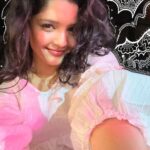 Ritika Singh Instagram – Felt like doodling on a photo after a very long time 🤍
👗 – @iostaclothing