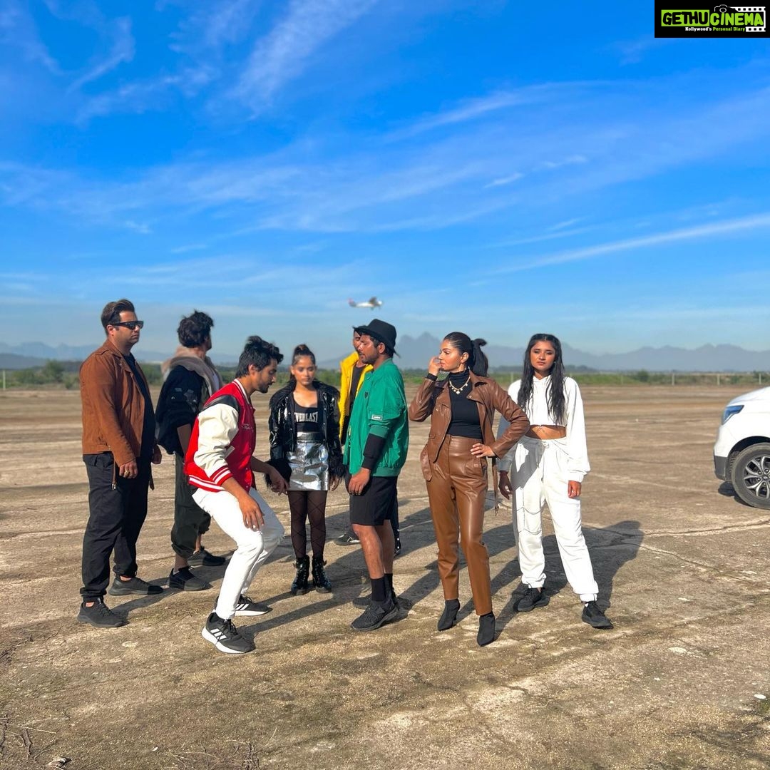 Rubina Dilaik Instagram - The Best of the BESTS…. #kkk12 . . . @colorstv @jannatzubair29 @rajivadatia @mr_faisu_07 @nishantbhat85 @officialkanikamann @thetusharkalia @mohitmalik1113
