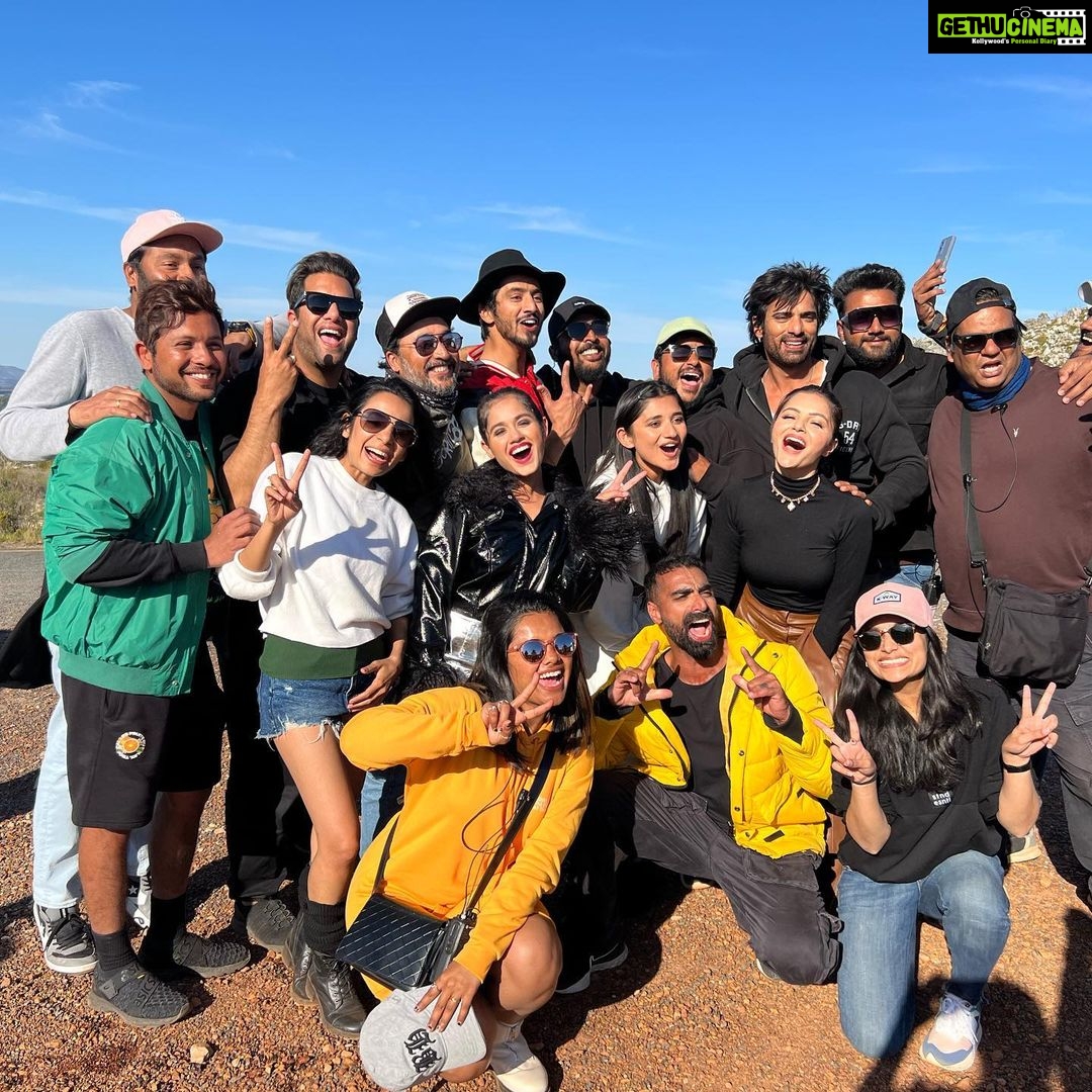 Rubina Dilaik Instagram - Appreciation post❤️…. The Best Team Ever #kkk12 !! And With a heart full of Gratitude 🙏🏼 I say, “Its a Wrap”! Cape Town, Western Cape