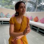 Rukmini Vijayakumar Instagram – Couldn’t help dancing to this beautiful rendition by @jayashriramnath 

Video @harshavoc 

#rama #bombayjaishree #bharatanatyam #abhinaya #dance #indiandance #terracediaries #carnaticmusic #indianmusic #ramayana