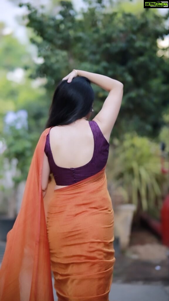 Sadha Instagram - 🧡🧡🧡 🎥 @junnuphotography__ #sadaa #reelitfeelit #reelsinstagram #instagood #saree #reelsvideo #reelsindia