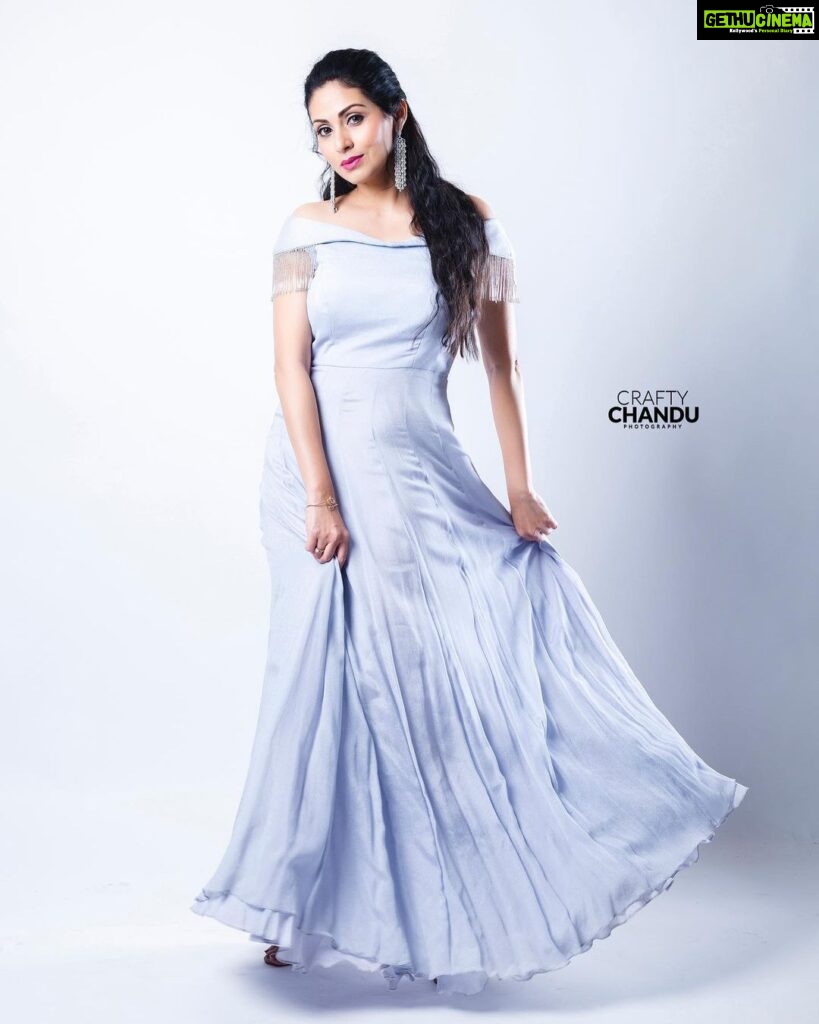 Sadha Instagram - 💎💎💎 📷 @crafty_chandu Stylist - @sravyalavidi Outfit - @archithanarayanamofficial Jewellery- @kushalsfashionjewellery #sadaa #photoshoot