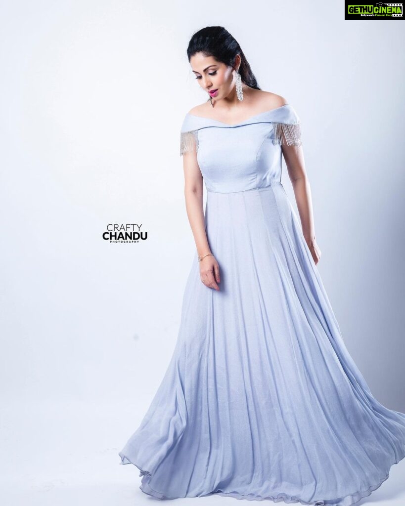 Sadha Instagram - 💎💎💎 📷 @crafty_chandu Stylist - @sravyalavidi Outfit - @archithanarayanamofficial Jewellery- @kushalsfashionjewellery #sadaa #photoshoot