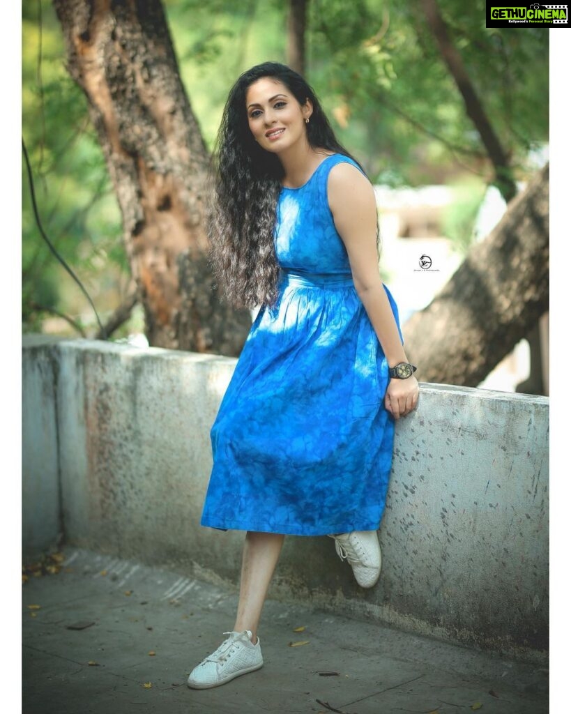 Sadha Instagram - #mondayblues 💙 📷 @naveen_photography_official Hyderabad