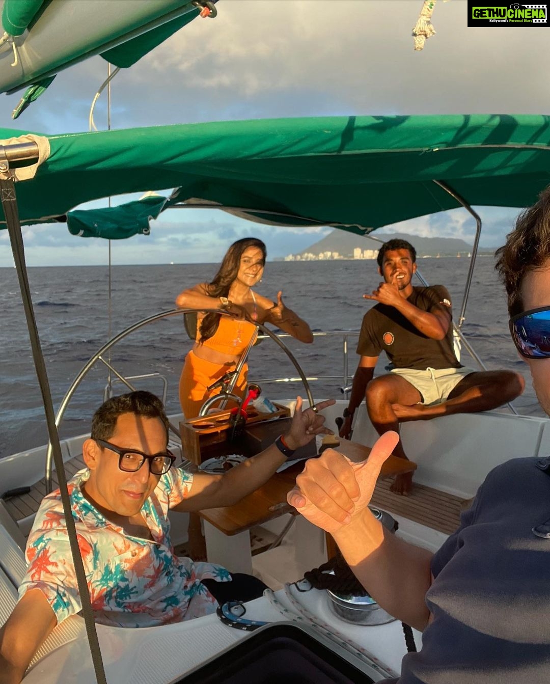 Sakshi Agarwal Instagram - 🌈Thank you insta fam - for the crazy love and heart touching bday notes that you all have sent across the ocean . Tried my best to respond to everyone but if I missed out on you pls pls forgive😍 ❤️❤️❤️I love you all❤️❤️❤️ . Some memories touch u and last forever💖💖 . Such a blast🔥 . #hawaii #birthdaycelebration #wakiki #wakikibeach #yachtparty #beachlife #travel Hawaii