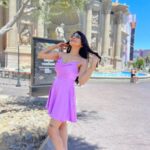 Sakshi Agarwal Instagram - My excuse is , I look pretty whatever I wear🤷‍♀️💖 . Twirling around the Venetian, Trevi Fountain and the casino🔥 . #trevifountain #venetian #vegas #lasvegas #usatravel #holidayinspo #vegasstrip #sakshiagarwal #purple #satindress #dsw #gandolaride . @venetianvegas @bellagio @dsw @macys @vegas Las Vegas, Nevada