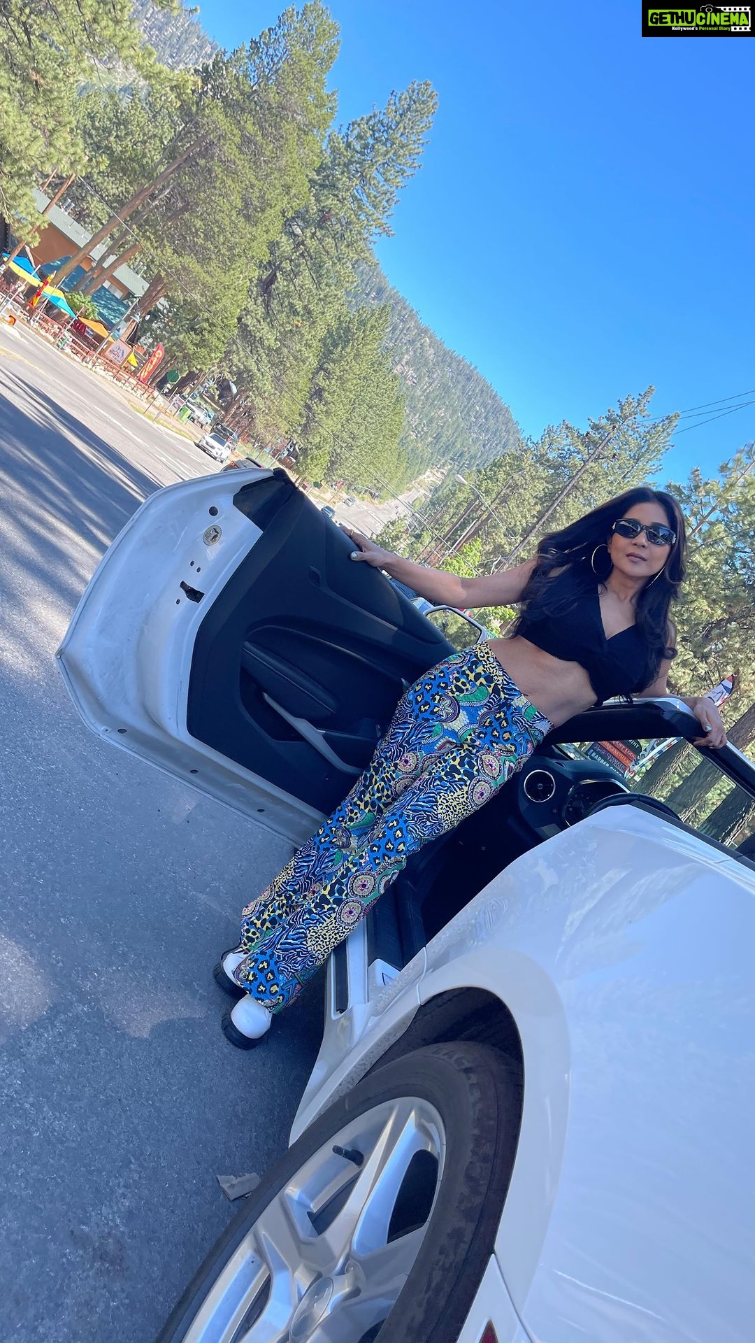 Sakshi Agarwal Instagram - Life is a highway.. There are no wrong turns😎 . #feelitreelit #instagramreels #reelsinstagram #thalapathy #biggboss #sakshiagarwal #trending #foryou #explorepage #explore #usadiaries #laketahoe #usareels #carreels #carsofinstagram #camaro @camaromexico #camarocar #camarolove #camaroworldwide Lake Tahoe, California