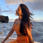 Sakshi Agarwal Instagram - 🌈Thank you insta fam - for the crazy love and heart touching bday notes that you all have sent across the ocean . Tried my best to respond to everyone but if I missed out on you pls pls forgive😍 ❤️❤️❤️I love you all❤️❤️❤️ . Some memories touch u and last forever💖💖 . Such a blast🔥 . #hawaii #birthdaycelebration #wakiki #wakikibeach #yachtparty #beachlife #travel Hawaii