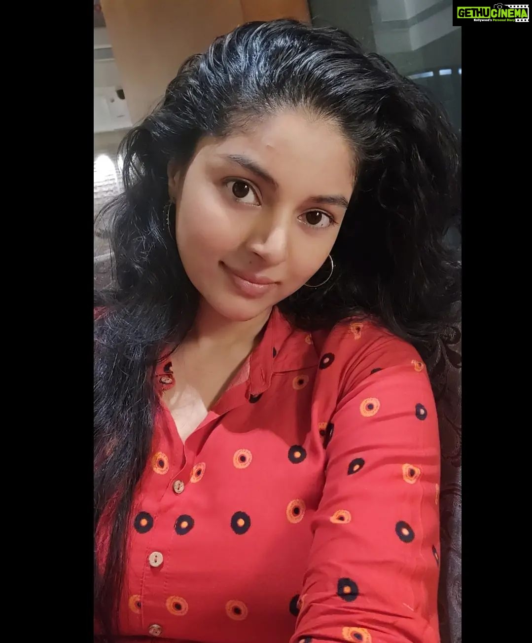 Sanam Shetty Instagram - Happy Weekend ya'll ❤️