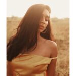 Sanchana Natarajan Instagram - Golden . Shot by- @balakumaran_me Wearing- @zol_studio