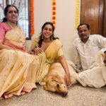 Sanchana Natarajan Instagram - Celebrated our old man’s 60th today🤩. And all that i am feeling right now and everyday is how grateful i am to be the child of these incredibly loving people. Two people who have such big hearts and have always taught me to be my kindest self at any point. My biggest strength! Here’s to many many more golden years appa ❤️. I hope to live a life where i see you and amma be the happiest always. Amma and i love you more than anything in this world 🥰 #mylittleword #mybestfriends