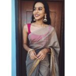 Sanchana Natarajan Instagram - உளதில் இலதில்.