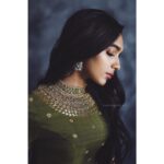 Sanchana Natarajan Instagram - Shot by- @reganraj.in Mua- @chisellemakeupandhair Jewellery- @mspinkpantherjewel Wearing- @thenakedbykajal