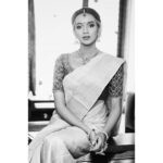 Sanchana Natarajan Instagram - For @chisellemakeupandhair ✨ Shot by @balakumaran_me Saree @huescoutureboutique Blouse @naziasyedofficial Jewellery @mspinkpantherjewel