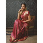 Sanchana Natarajan Instagram - GOLD ⚜️ For @jullaaha_boutique
