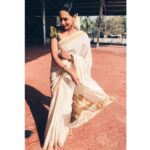 Sanchana Natarajan Instagram - After effects of eating puttu and kadala for breakfast 😍 a veryy very happy face 😬❤️