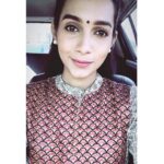 Sanchana Natarajan Instagram - Car selfies & good eyebrows are all that i need in my life 😝