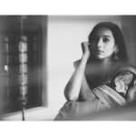 Sanchana Natarajan Instagram - தெரிந்த பிறகு, திரைகள் எதற்கு நனைந்த பிறகு நாணம் எதற்கு ✨ P.c @_corluz @utthaam