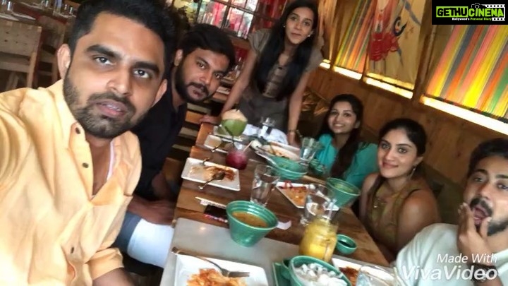 Sanchana Natarajan Instagram - Hotstar is now available in USA & Canada for all the peeps out there to binge watch #AsImSufferingfromKadhal ❤️ @directormbalaji @dhanyabalakrishna @sananth__ @abishek_joseph @nakshathra.nagesh @soondah_wamu