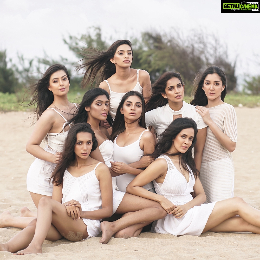 Sanchana Natarajan Instagram - The girl gang ❤️ Makeup by @suresh.menon Shot by @mobinkurien