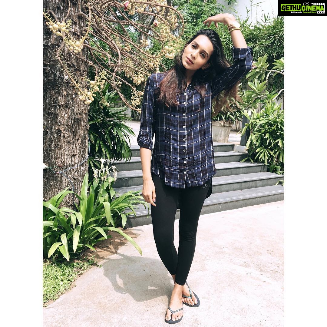 Sanchana Natarajan Instagram - About yesterday 🙆🏻 P.c @anjanajohn 👯😁 New Town Restaurant