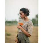 Sanchana Natarajan Instagram - The girl and her orange poo 🌼 P.c @pooogramster 🍯