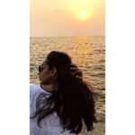 Sanchana Natarajan Instagram - Massage in the morning, beach in the evening💛 #donefortheday 💫 Kappad Beach, Calicut
