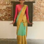 Sanchana Natarajan Instagram - Headshake! Because the sleeves where too tight and i cldnt move my hands 😹 #perfectlygoodatbeingmyself😁