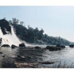 Sanchana Natarajan Instagram - And i was here today💛 watta magical place 😍 just like a mani ratnam movie ❤️ #mesmerised✨ Athirappilly Falls