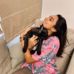 Sanchana Natarajan Instagram - Name is bolt but he’s nuts 🤪 #boltbaby 🐶