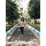 Sanchana Natarajan Instagram - Run when you can, walk if you have to, crawl if you must ,just never give up 👣💫