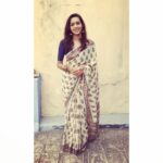 Sanchana Natarajan Instagram - The "i am wearing new sokka" smile😁😁 happy happy deepavali / diwali everyone !!!💥💃🏻
