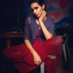 Sanchana Natarajan Instagram - We are all like the bright moon, we still have our dark side 🌔 For @bandananarulaofficial Pc- @pooogramster ✨ Neverland