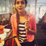 Sanchana Natarajan Instagram - And sometimes i just dont know my face 🙆🏻 #failstoobey #butyougottaaccept #haveyouseenanythingcuter 😂 👻