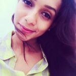 Sanchana Natarajan Instagram - The sleep deprived, tired,caffeine overdosed moonji 🙄