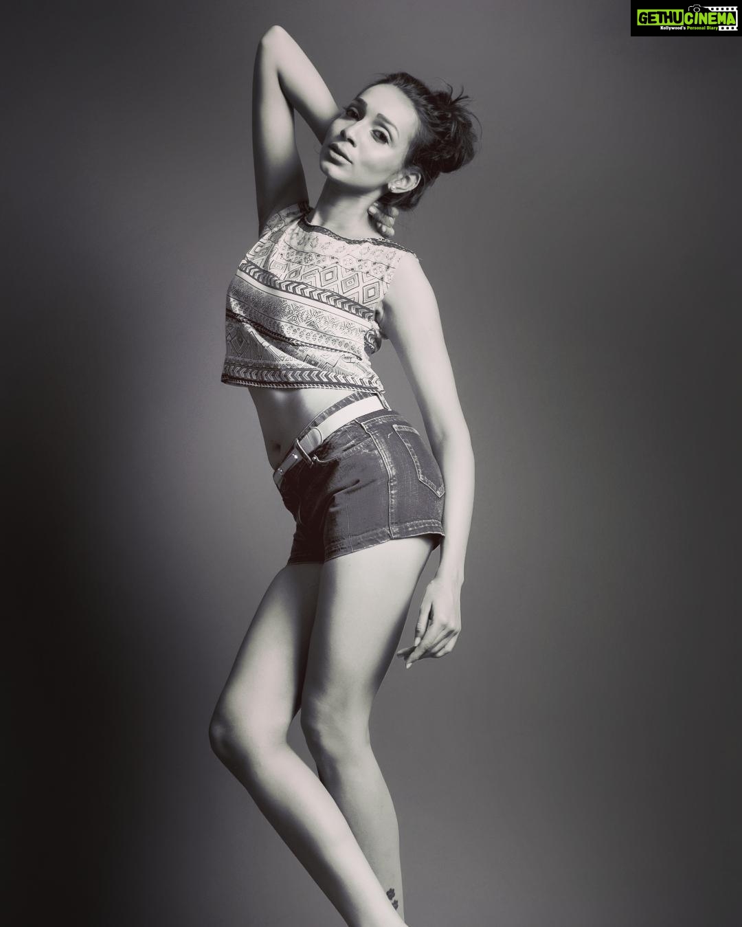 Sanchana Natarajan Instagram - For icat๐ Photography - palaniappan Styling - @prajanyaanand Makeup&hair - @makeoverbronzer ๐