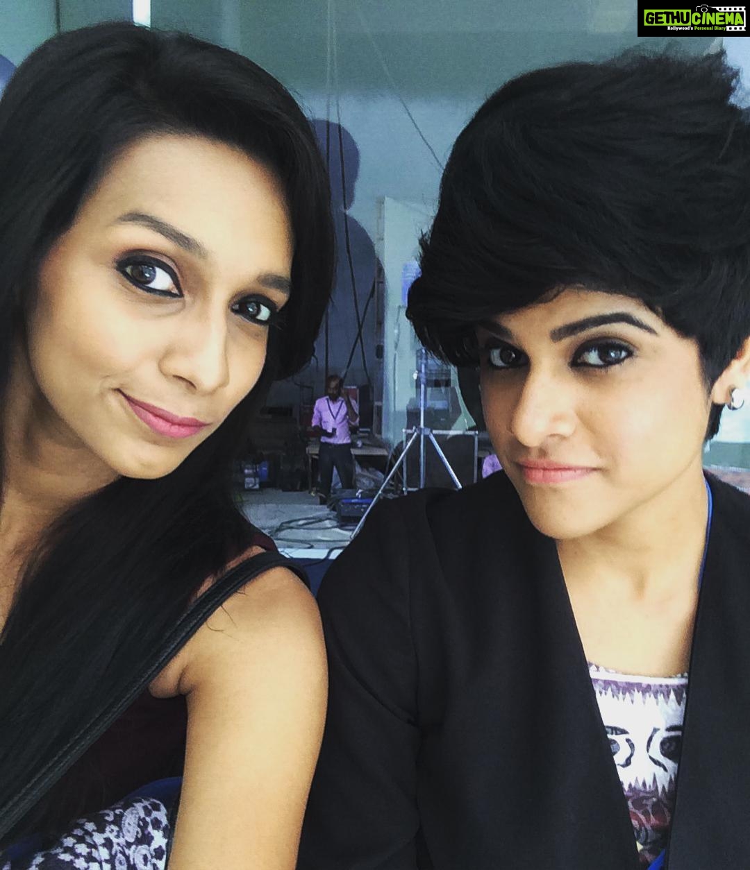 Sanchana Natarajan Instagram - Happy birthday MAYA.S.KRISHNAN 😂 💃#buddy2.0😝 🎂💛