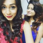 Sanchana Natarajan Instagram - Its very hard to describe how crazyyy! This women is 🙈 #prajucutie #stylist #itssomuchfunwhensheisaround 💃❤️
