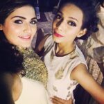 Sanchana Natarajan Instagram – Gorgeous art and crappy lighting 😒 #thewhitegirl😝 #love #fun #sundaynight #navyball 💃💕