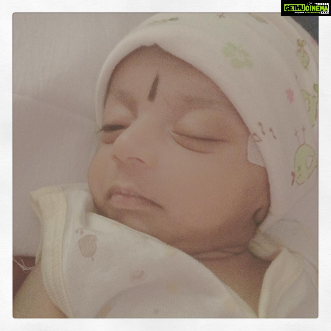 Sanchana Natarajan Instagram - My lil princess👑#bunty #niece #shebringshappiness #gift 💚