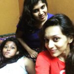 Sanchana Natarajan Instagram – This is what happiness means to me. Wat they make me do at 3am !!🙈 they torcher me so much ,yet i lovee them like crazy(its actually the other way round) ❤️#mytinychipmunks 👭🙋😙