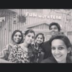 Sanchana Natarajan Instagram - Anyday would be a perfect day if u guys are there ❤️ #family #lovethesefourtobits #imtheirbaby #forever Phoenix MarketCity (Chennai)