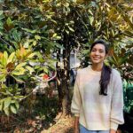 Sanchana Natarajan Instagram - 🌻 Muah- @shivangiiupadhyay 💛