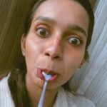 Sanchana Natarajan Instagram - She is fond of food,fun and frolic. #andinnoparticularorder 💩