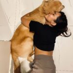 Sanchana Natarajan Instagram - Personal space🐒 #iamalittleclingy